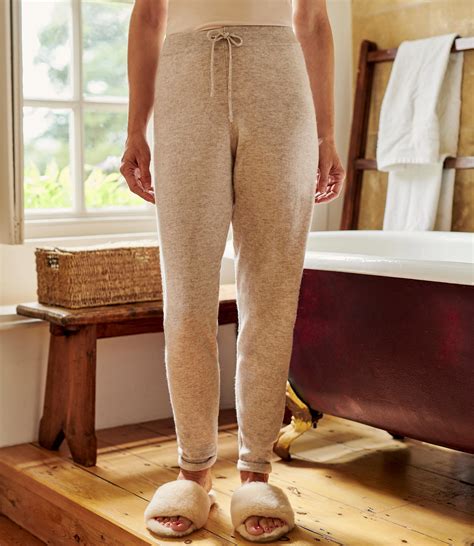 cashmere joggers for women